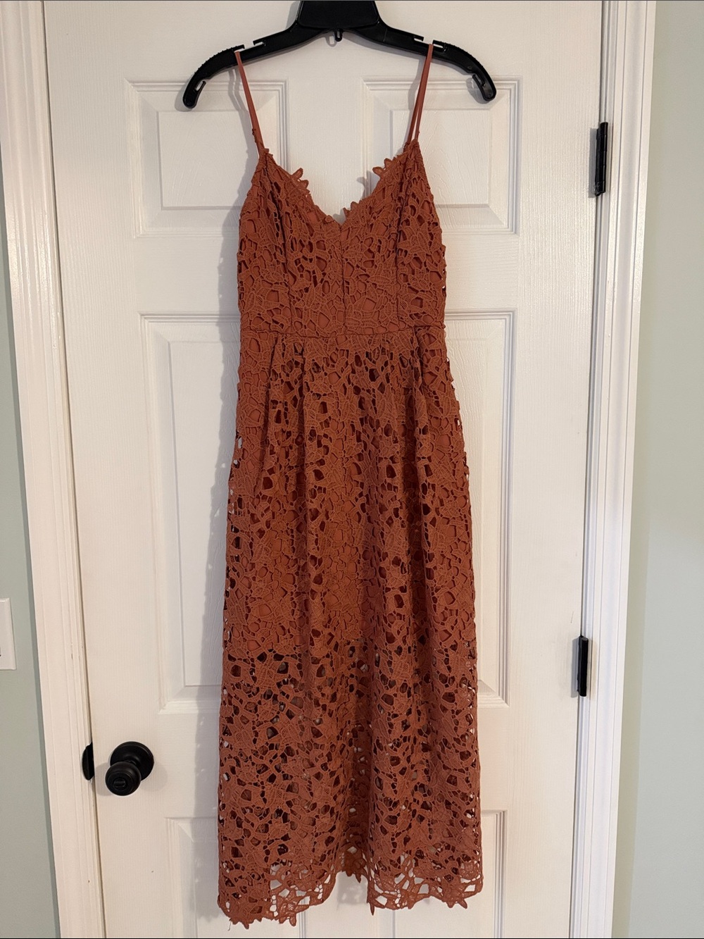 Astr the Label Rust Lace Spaghetti Strap Midi Dress